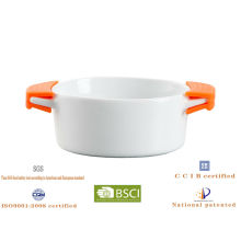 oval mini casserole with silicone handles